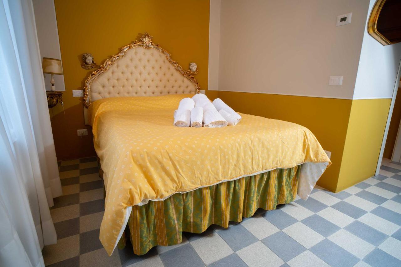 Il Buen Retiro Hotell Lucca Exteriör bild