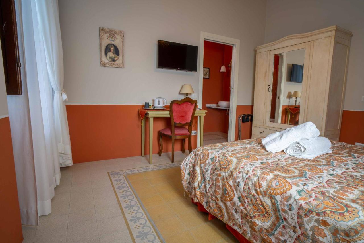 Il Buen Retiro Hotell Lucca Exteriör bild